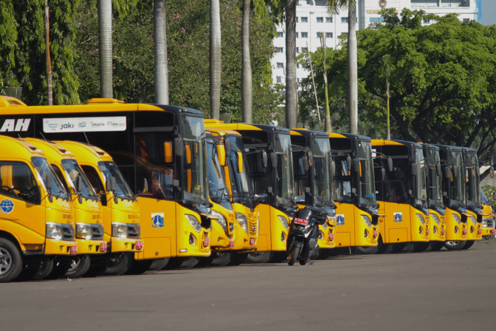 How Government Fleets Should Prepare for Large-Scale Technology Rollouts